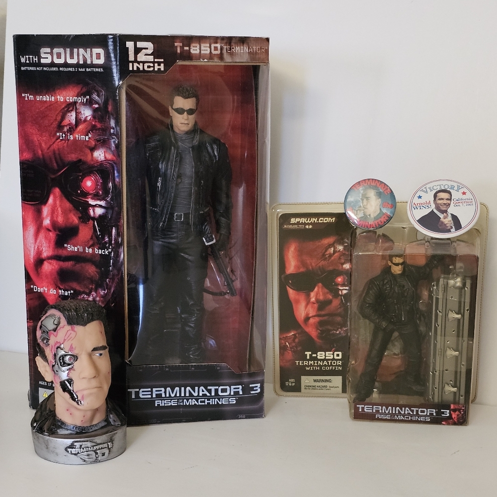 Terminator 3 Rise of The Machines T-850 McFarlane Figures, T2 Bust, & Button Lot